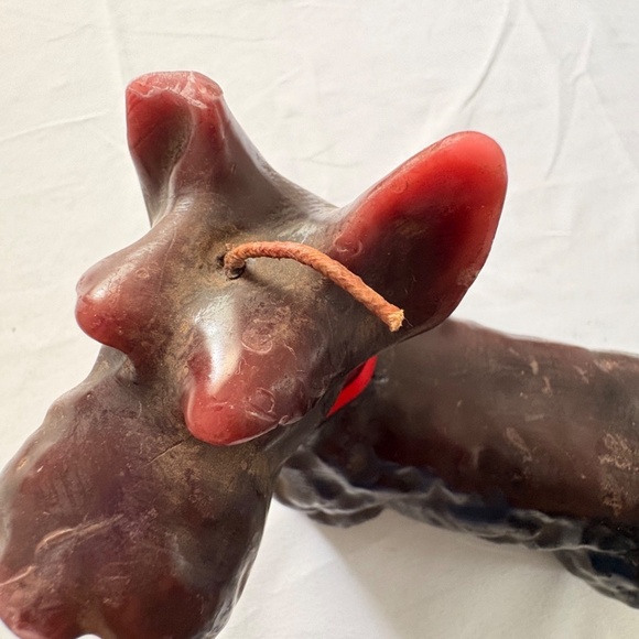 Vintage Scottish Terrier Dog Candle - 6.5" long x 6" tall - chipped ear - Picture 10 of 10